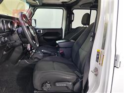 جیپ رانگلەر